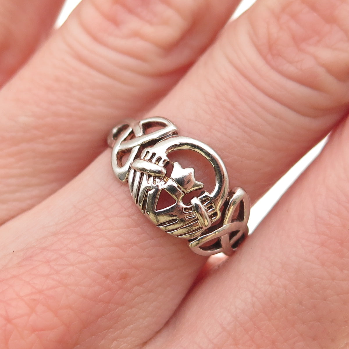 925 Sterling Silver Vintage Irish Claddagh Celtic Trinity Knot Ring Size 6.75