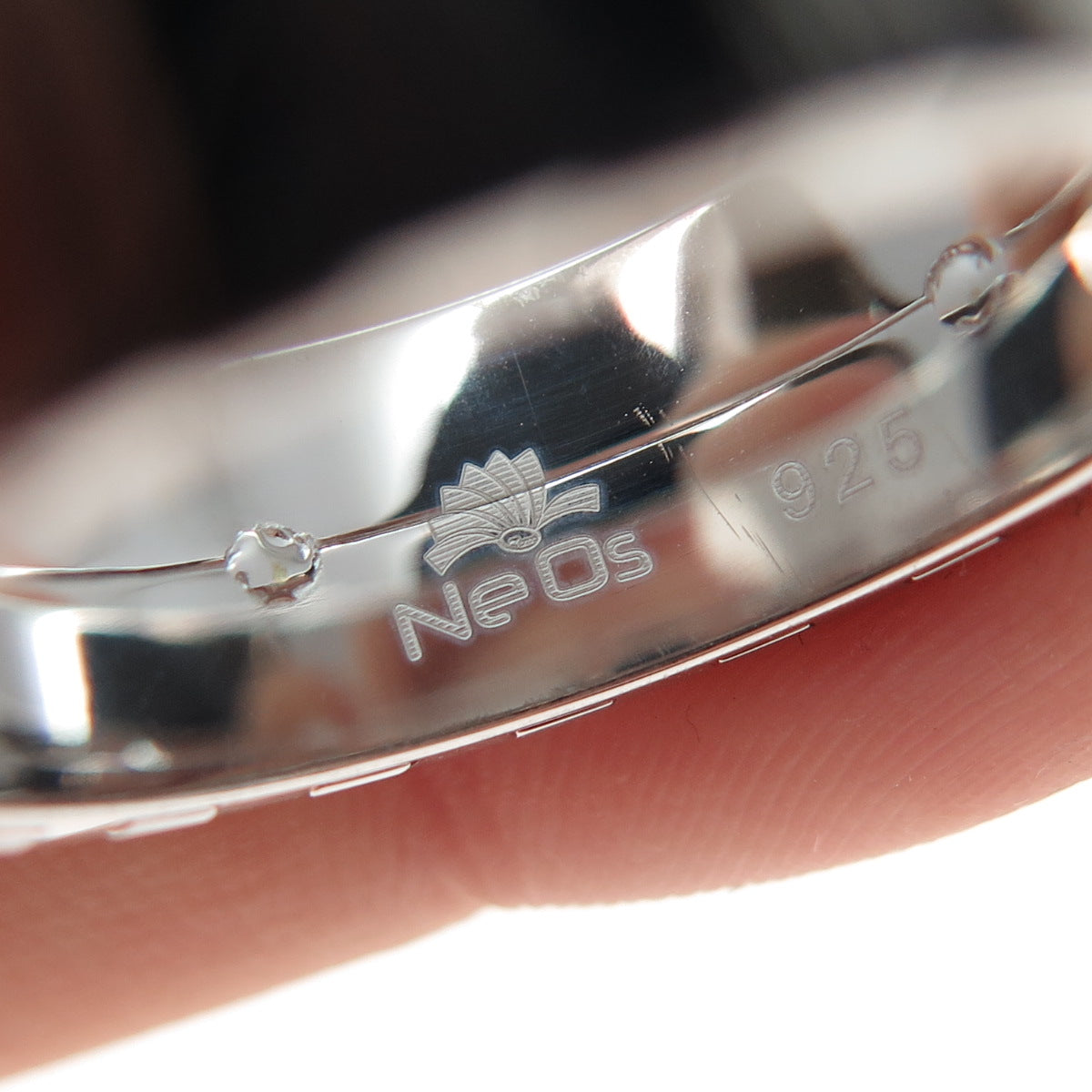 NEOS 925 Sterling Silver Textured Ribbed Band Ring Size 10.25