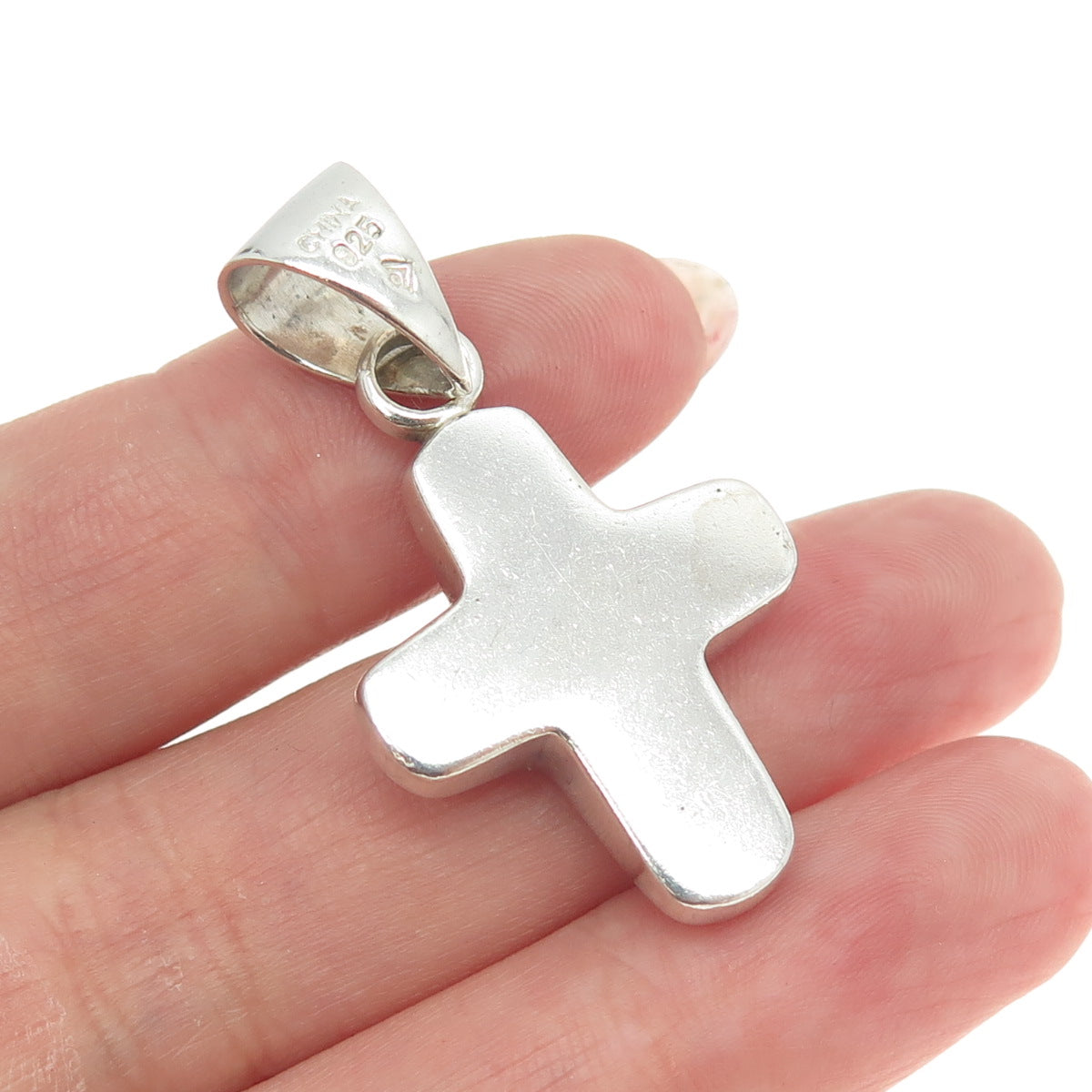 SILPADA 925 Sterling Silver Vintage Cross Pendant