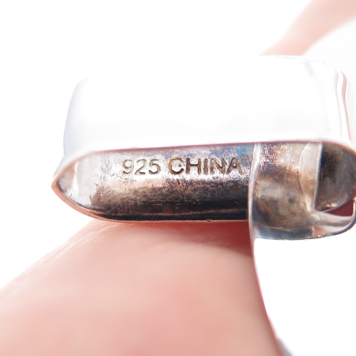 ROBERT LEE MORRIS 925 Sterling Silver Vintage One World Oxidized Pendant