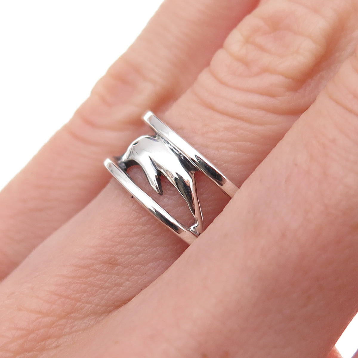 925 Sterling Silver Vintage Dolphin Oxidized Band Ring Size 6.25