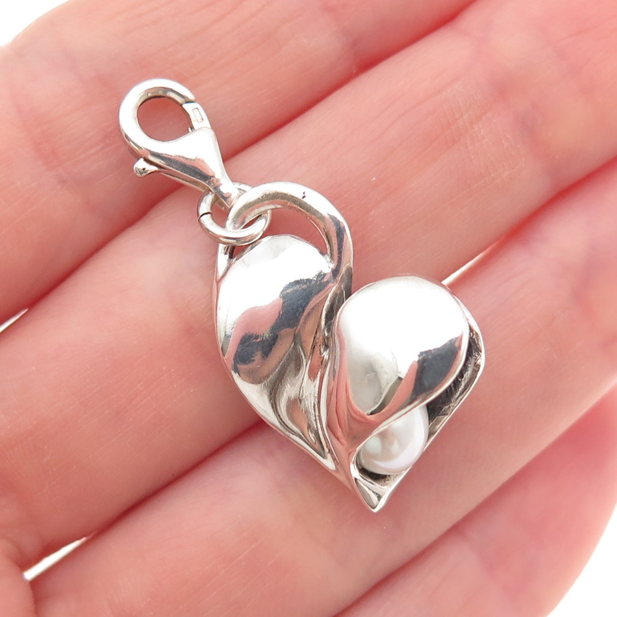 Hagit Gorali 925 Sterling Silver Vintage Real Pearl Heart Lobster Lock Pendant