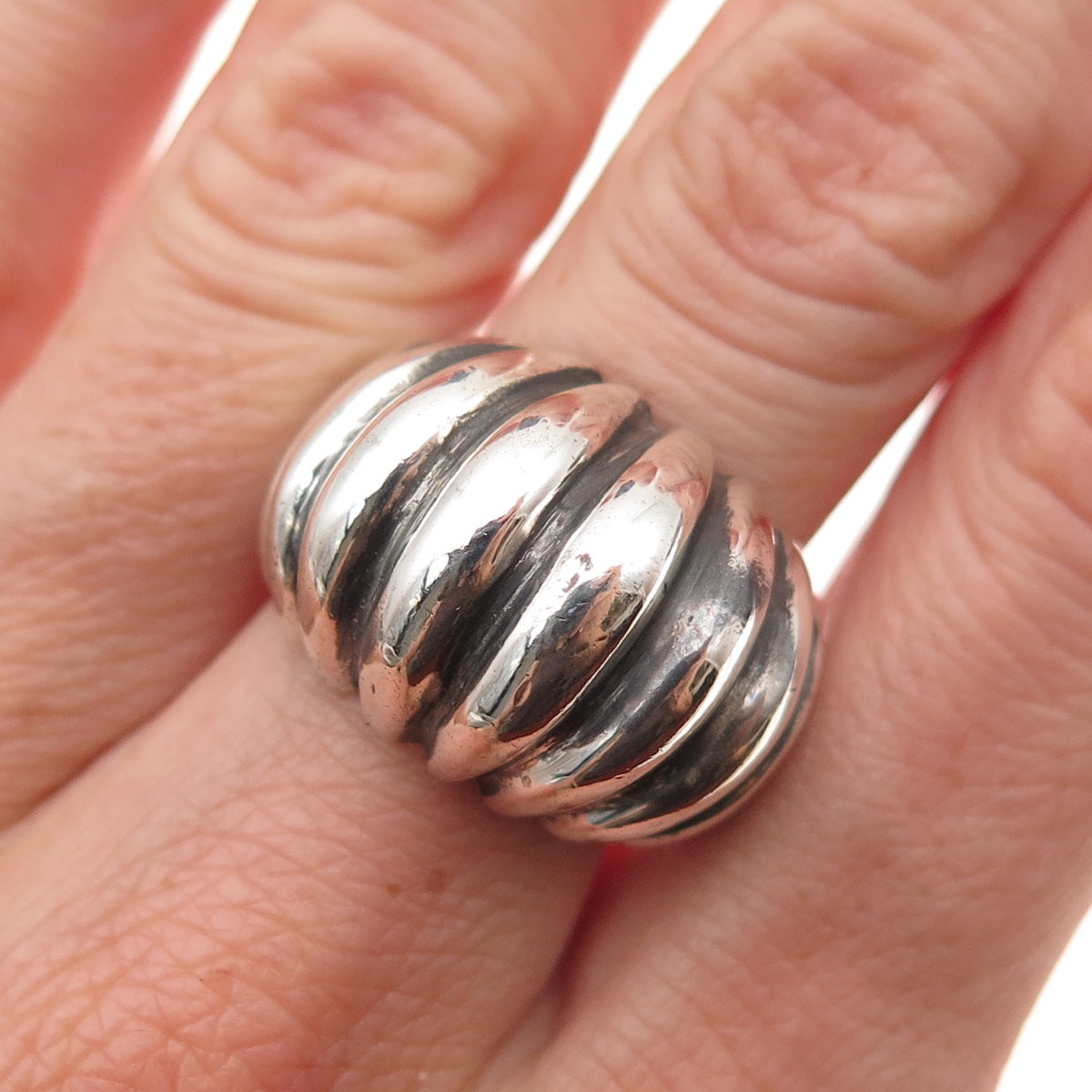 925 Sterling Silver Vintage Mexico Modernist Oxidized Dome Ring Size 7.75