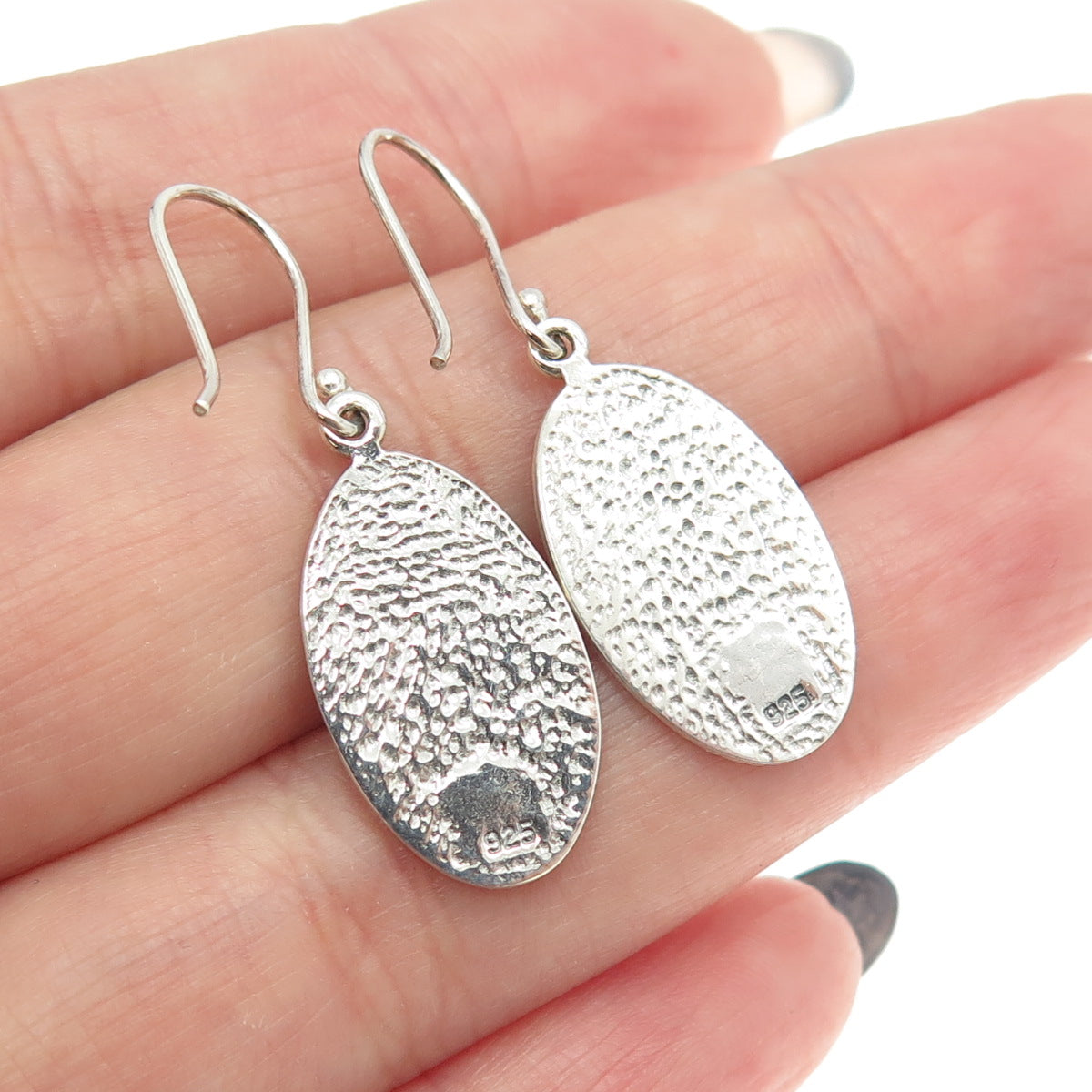 925 Sterling Silver Modernist Lined Oval Dangling Earrings