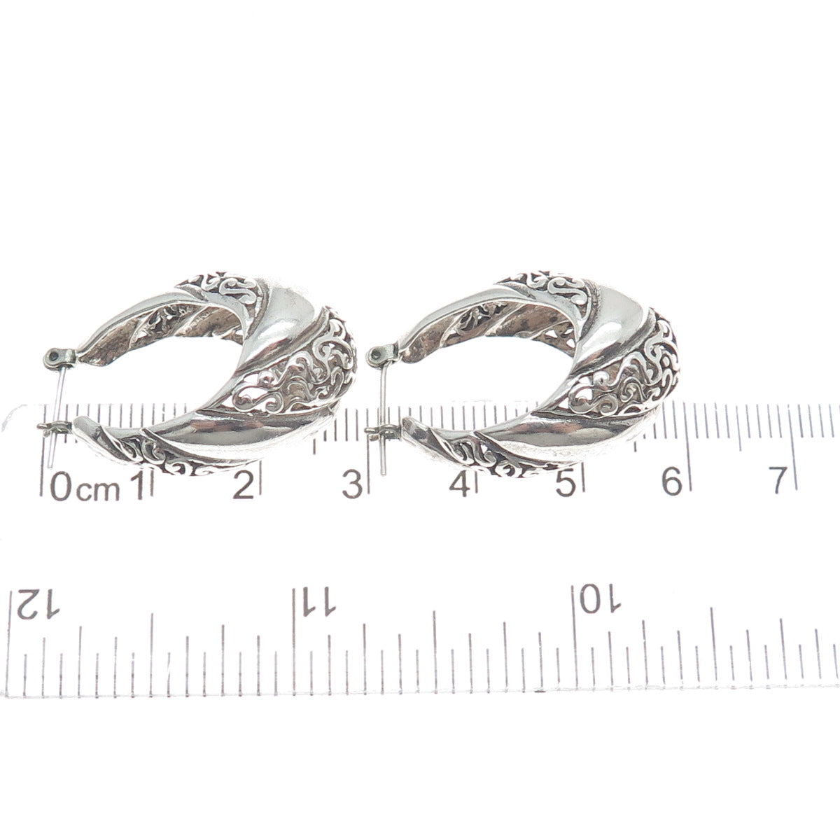 JEZLAINE 925 Sterling Silver Vintage Oxidized Ornate Heart Hoop Earrings