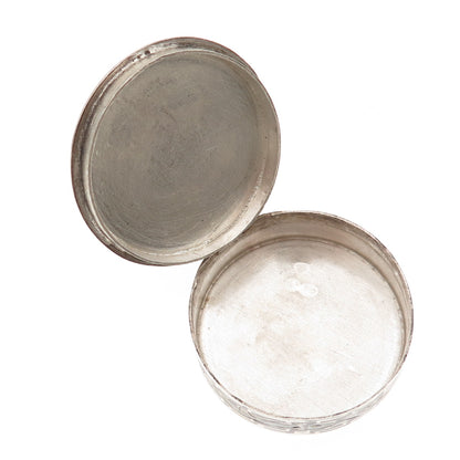 875 Silver Antique Art Deco Engraved Pill / Snuff Box