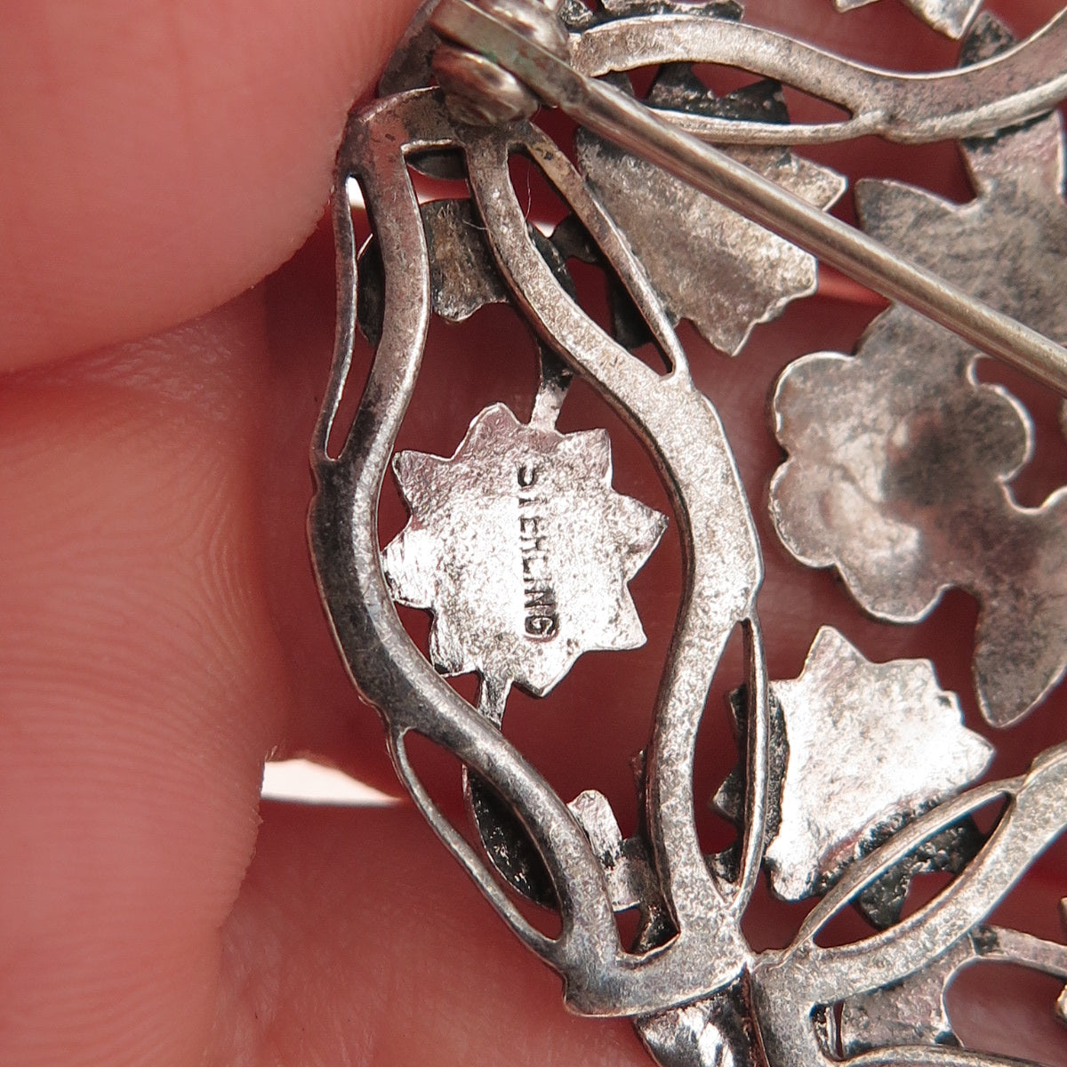 925 Sterling Silver Antique Art Deco Floral Oxidized Pin Brooch