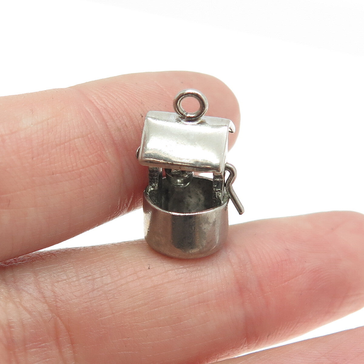 PAYE & BAKER 925 Sterling Silver Antique Art Deco Water Well Movable 3D Pendant