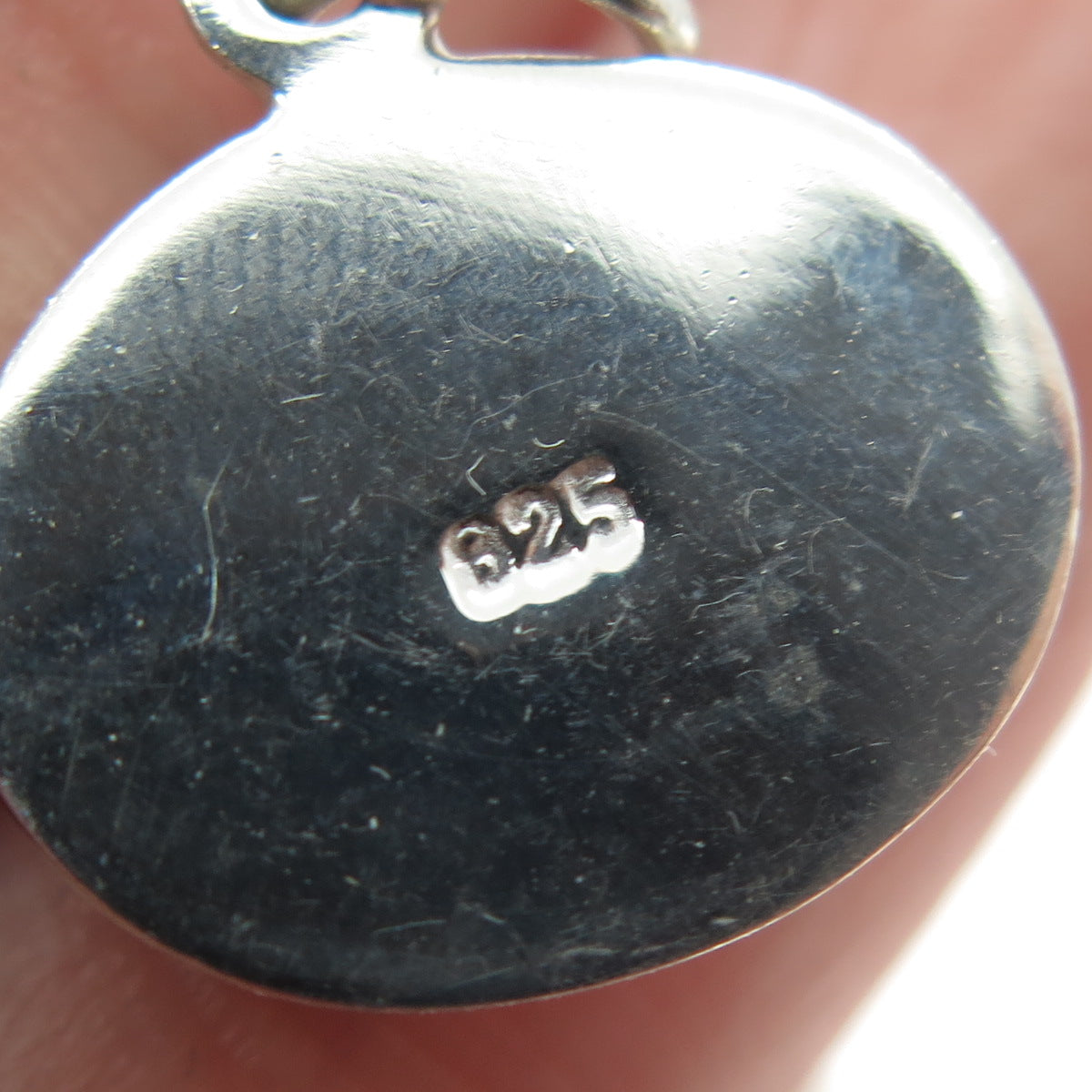 925 Sterling Silver Vintage "Mom" Tag Pendant