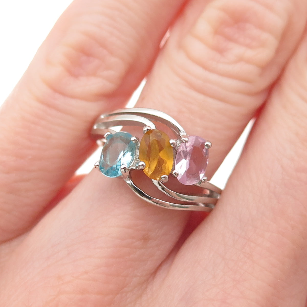 925 Sterling Silver Oval-Cut Multi-Color C Z Bypass Ring Size 6.25