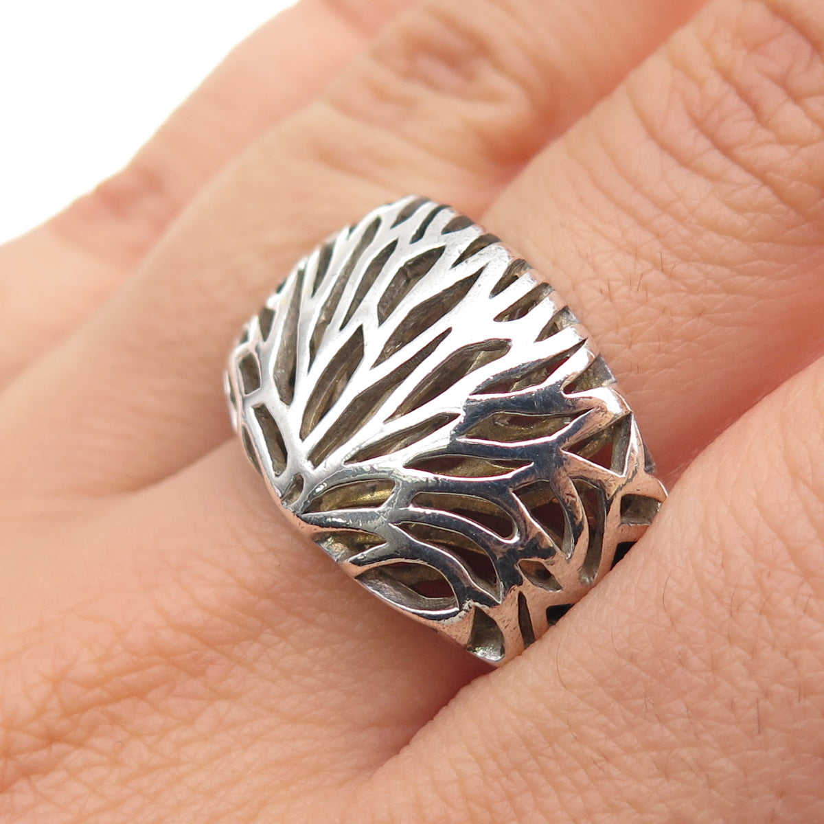 925 Sterling Silver Vintage Modernist Tree of Life Oxidized Ring Size 8
