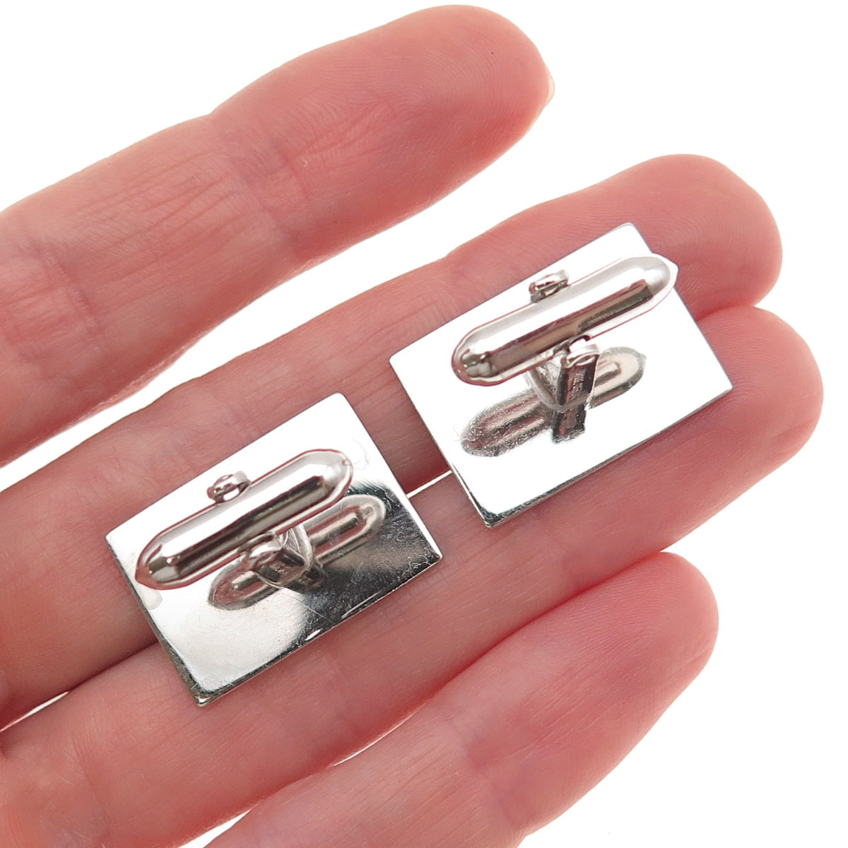 Lamode 925 Sterling Silver Vintage Diamond-Cut Cufflinks