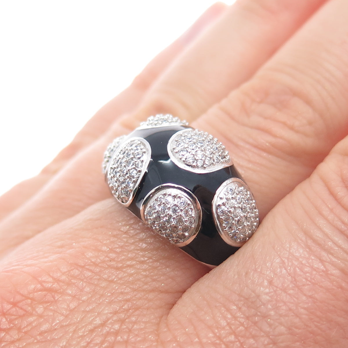 925 Sterling Silver Enamel Round-Cut C Z Modernist Dome Ring Size 8.25