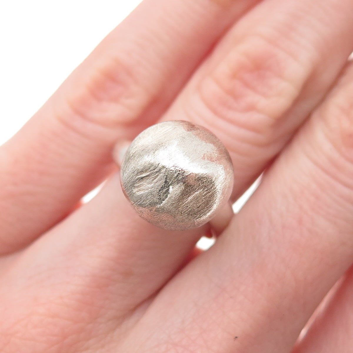 950 Silver Vintage Modernist Brushed Bead Adjustable Ring Size 5.75