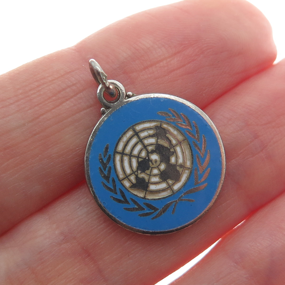 925 Sterling Silver Vintage Enamel United Nations Minimalist Charm Pendant