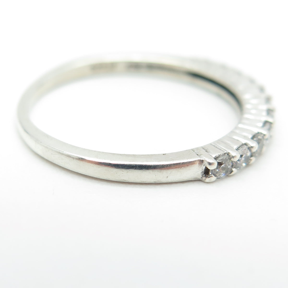 925 Sterling Silver Round-Cut Shaped C Z Ring Size 8