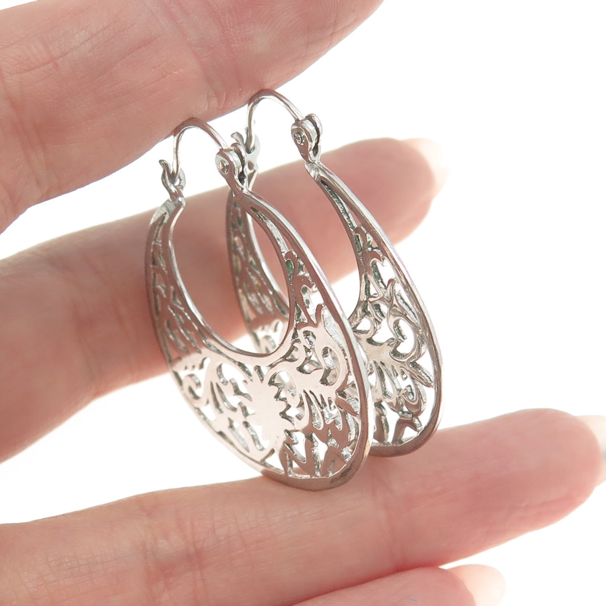 925 Sterling Silver Ornate Hinged Earrings