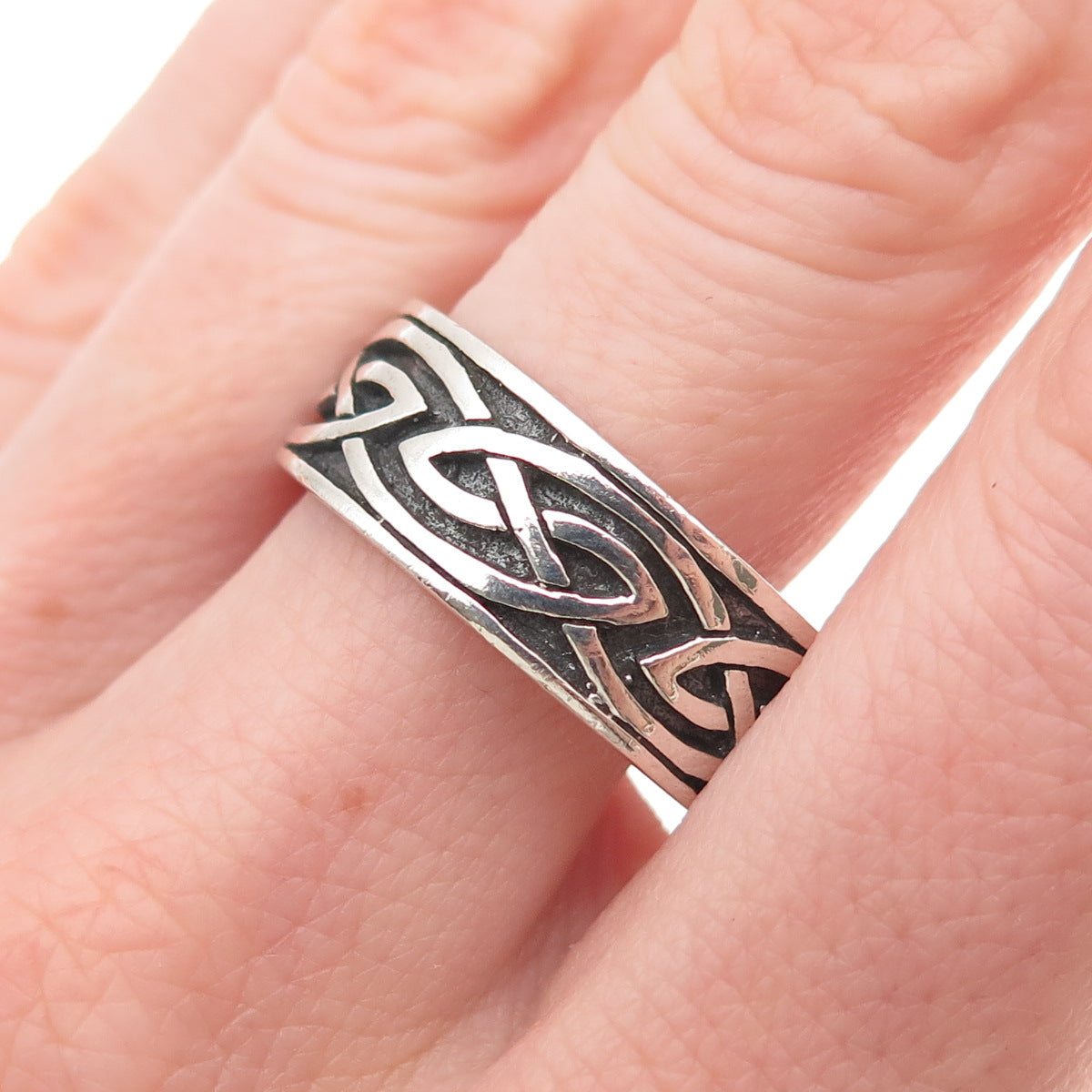 925 Sterling Silver Vintage Celtic Knot Oxidized Band Ring Size 12.25