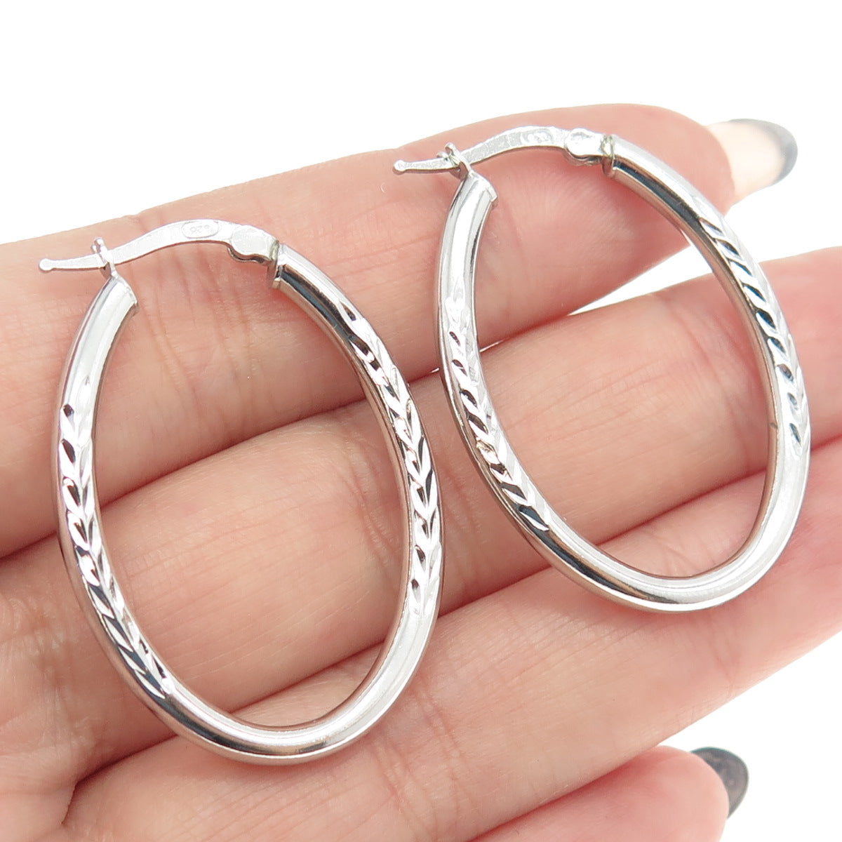 925 Sterling Silver Engraved Hinged Hoop Earrings