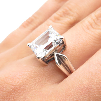 925 Sterling Silver Vintage Emerald-Cut C Z Engagement Ring Size 7