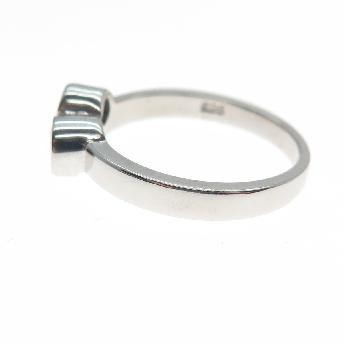 925 Sterling Silver Round-Cut Purple C Z Ring Size 5