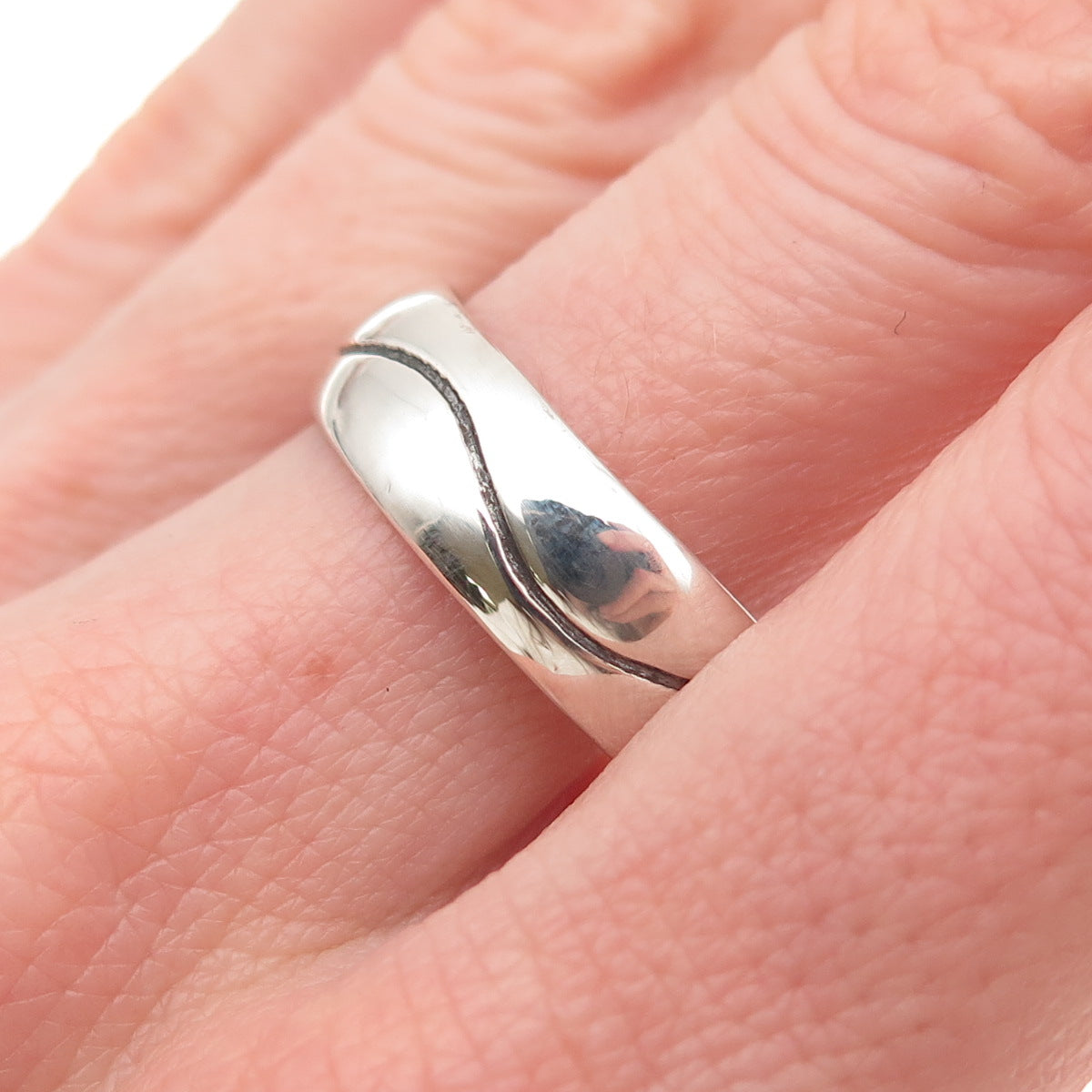 925 Sterling Silver Vintage Wave Oxidized Band Ring Size 10.25