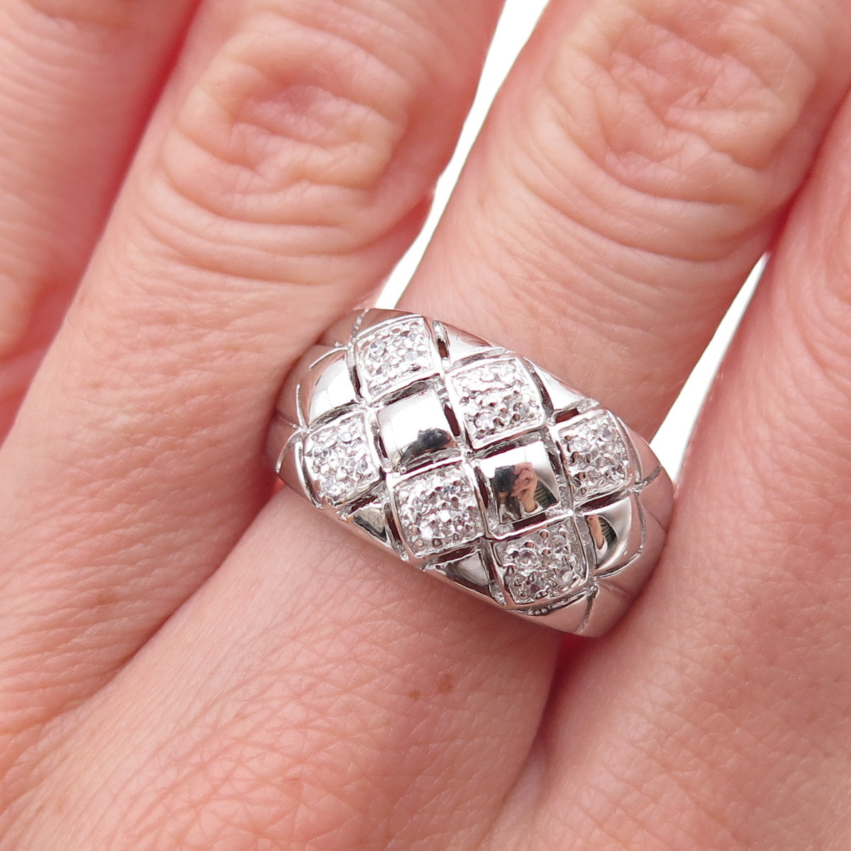 925 Sterling Silver Round-Cut C Z Ring Size 7.25
