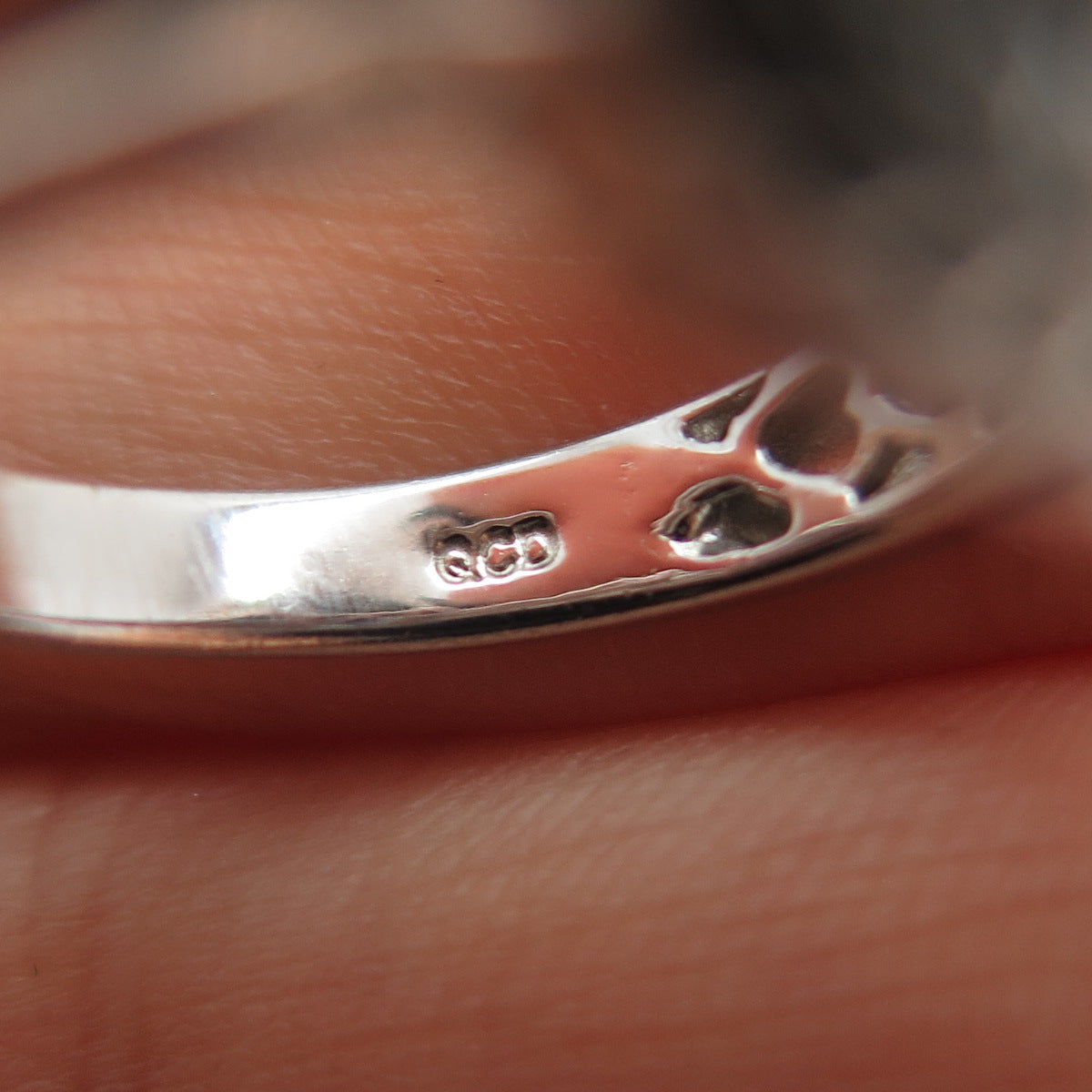 925 Sterling Silver Real Diamond & Blue Topaz Ring Size 7.25