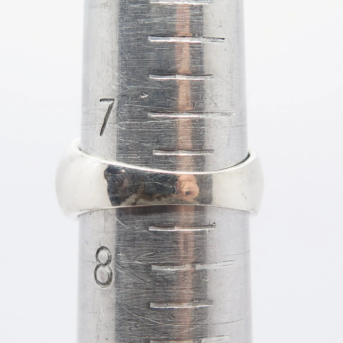 925 Sterling Silver Vintage C Z Ribbed Domed Ring Size 7.5