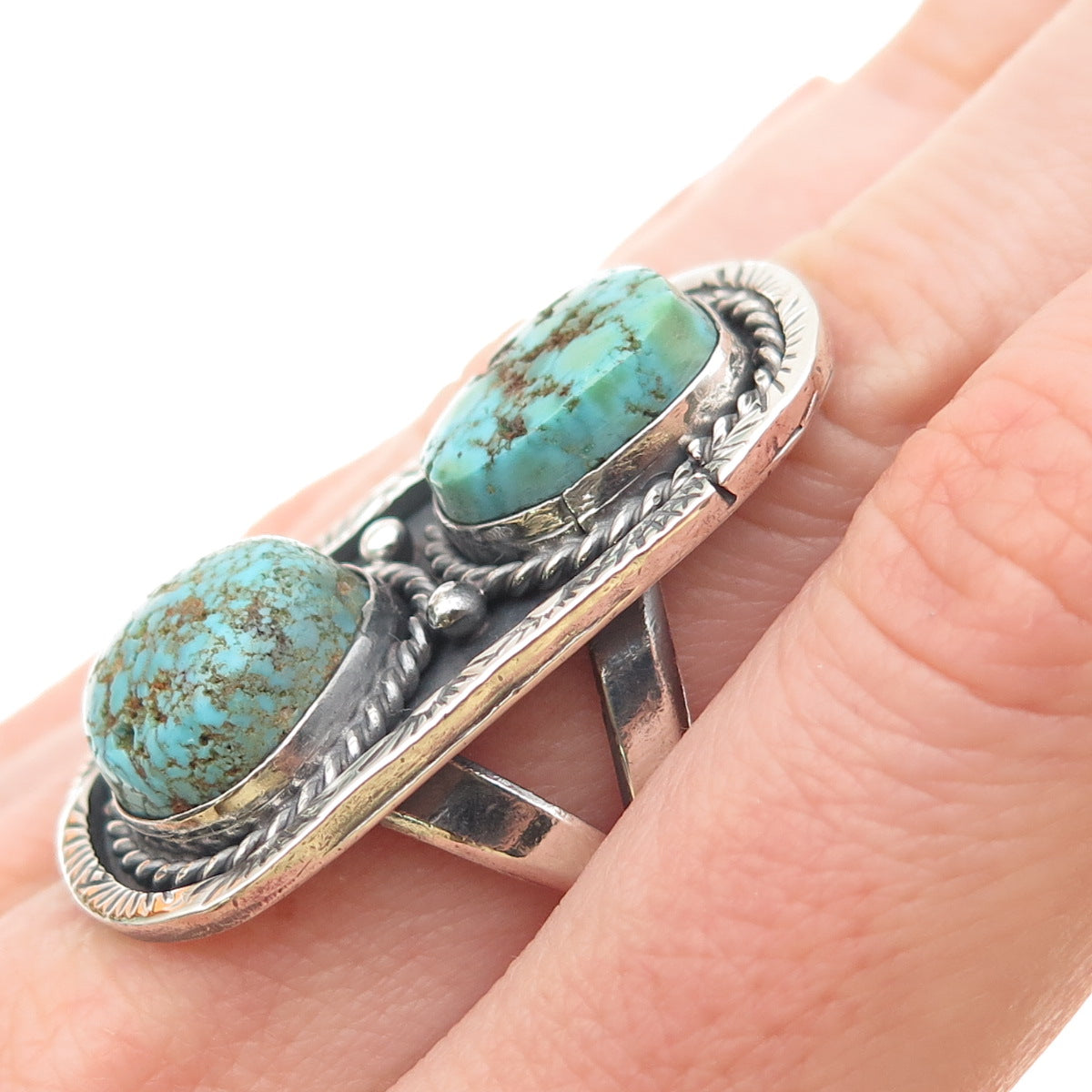 Old Pawn Sterling Silver Vintage Southwestern Turquoise Tribal Ring Size 7.25