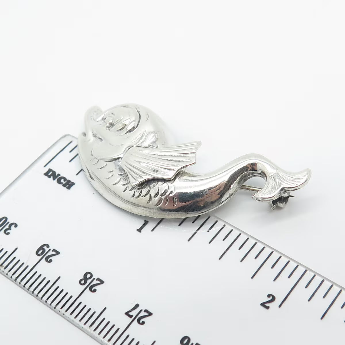 925 Sterling Silver Vintage Lang Fish Ornate Pin Brooch