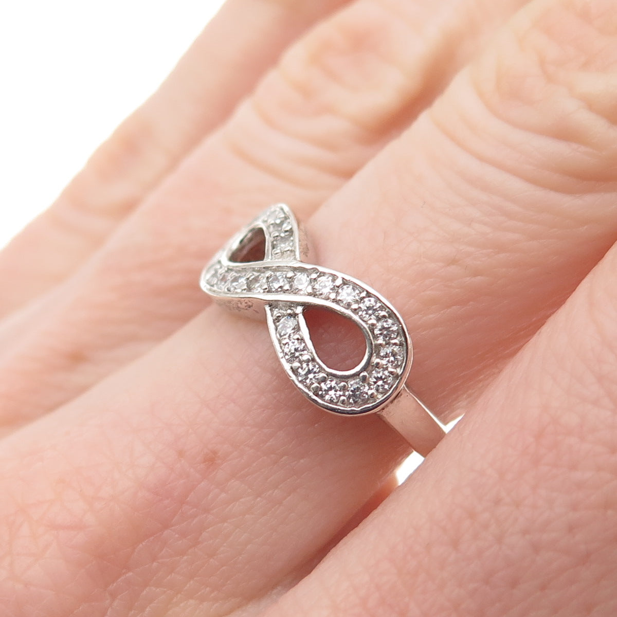 925 Sterling Silver Round-Cut C Z Infinity Ring Size 6.5