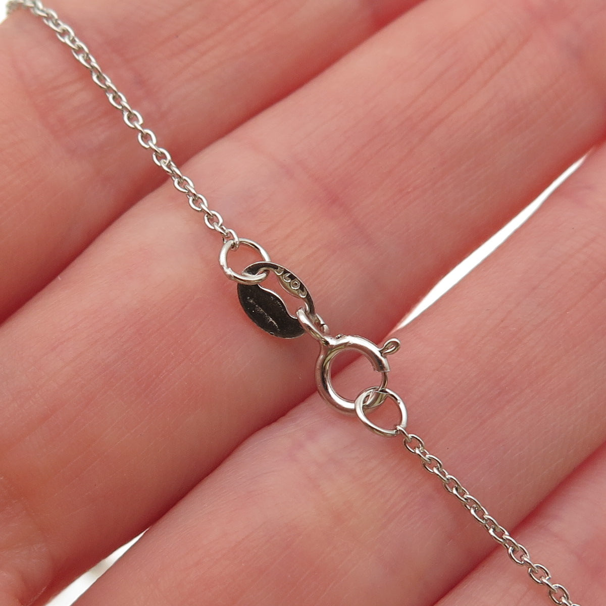 925 Sterling Silver Real Oval-Cut Blue Topaz Cable Chain Necklace 18"