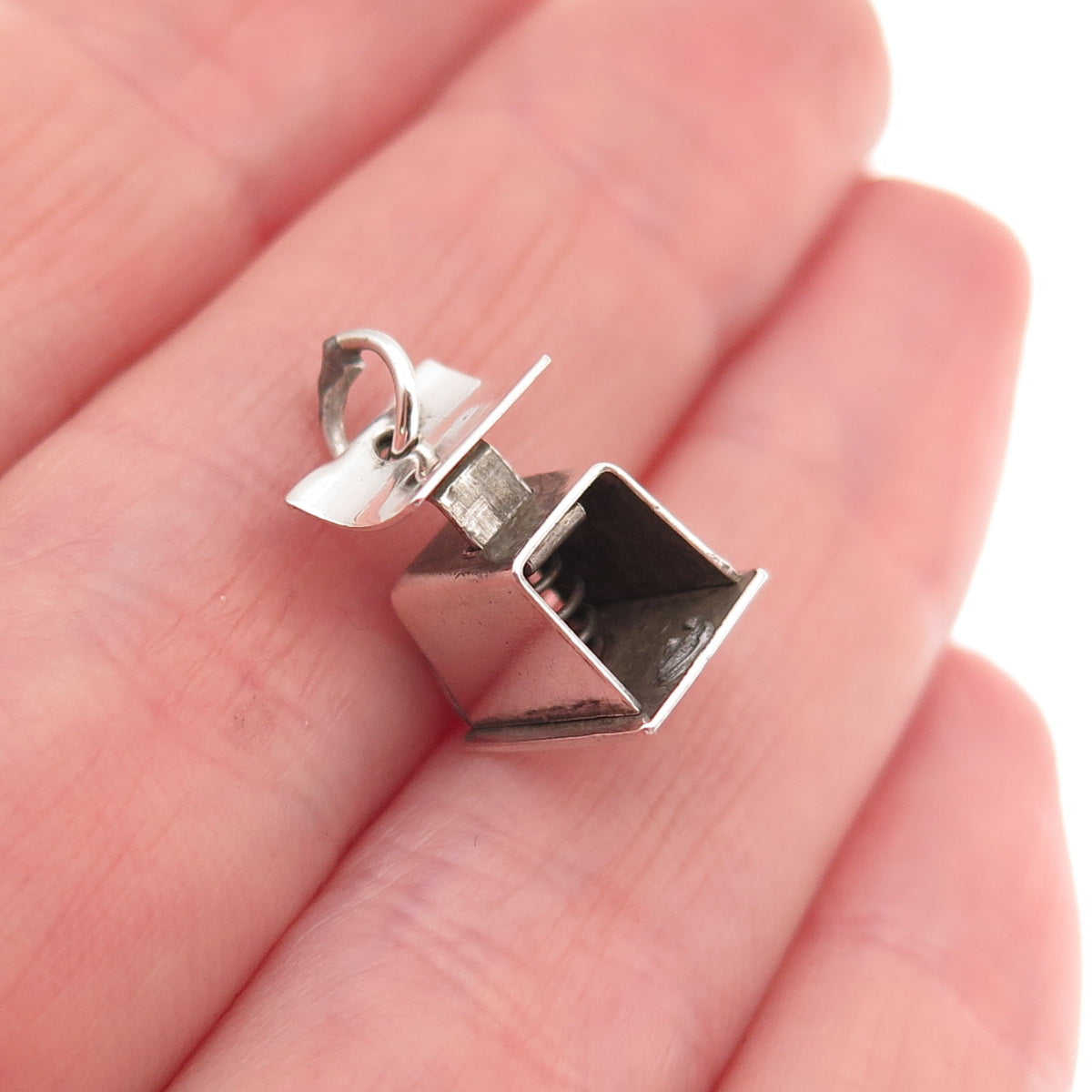 HofC 925 Sterling Silver Antique Art Deco Scale Movable 3D Mini Charm Pendant