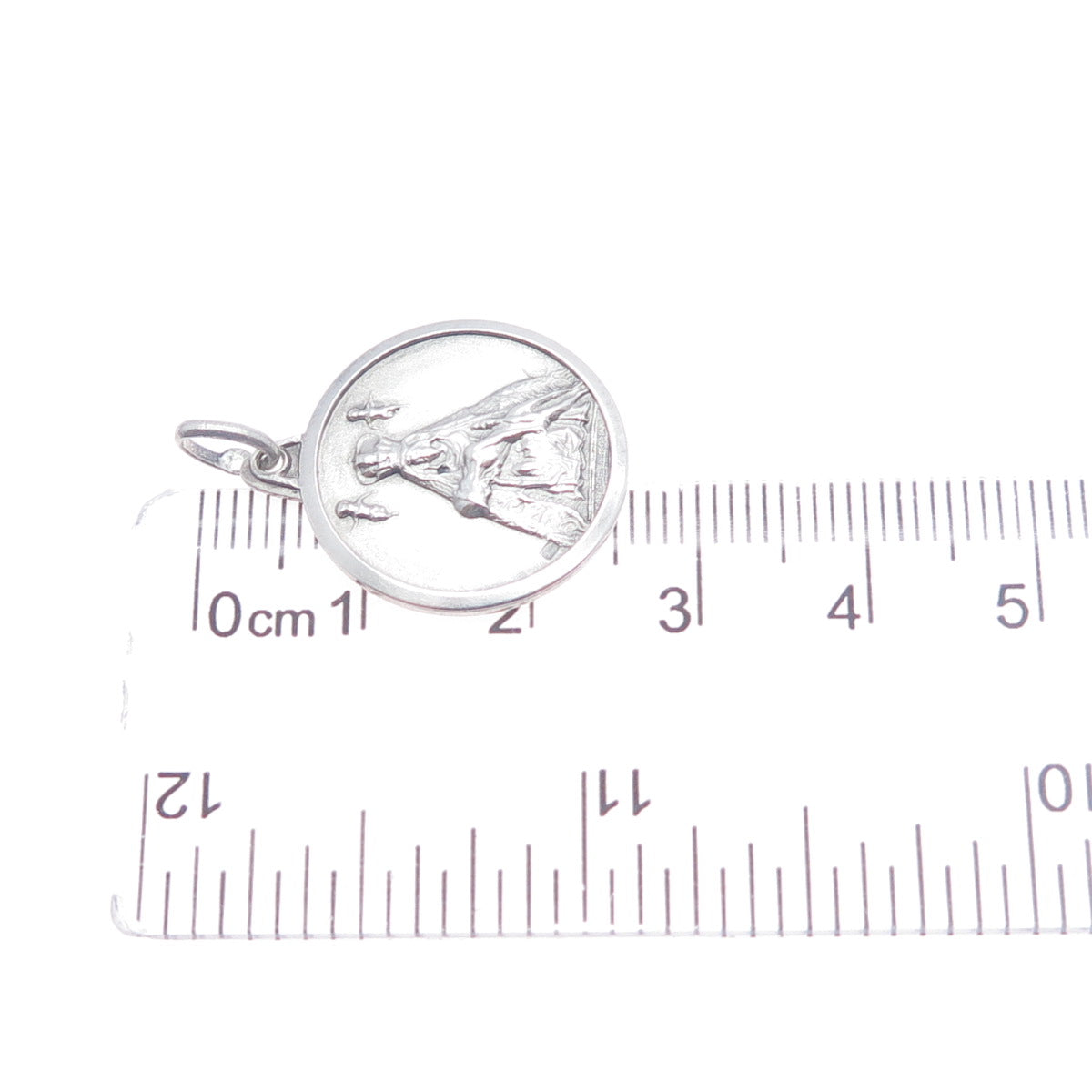 925 Sterling Silver Vintage 1976 Virgin of Copacabana Engraved Charm Pendant