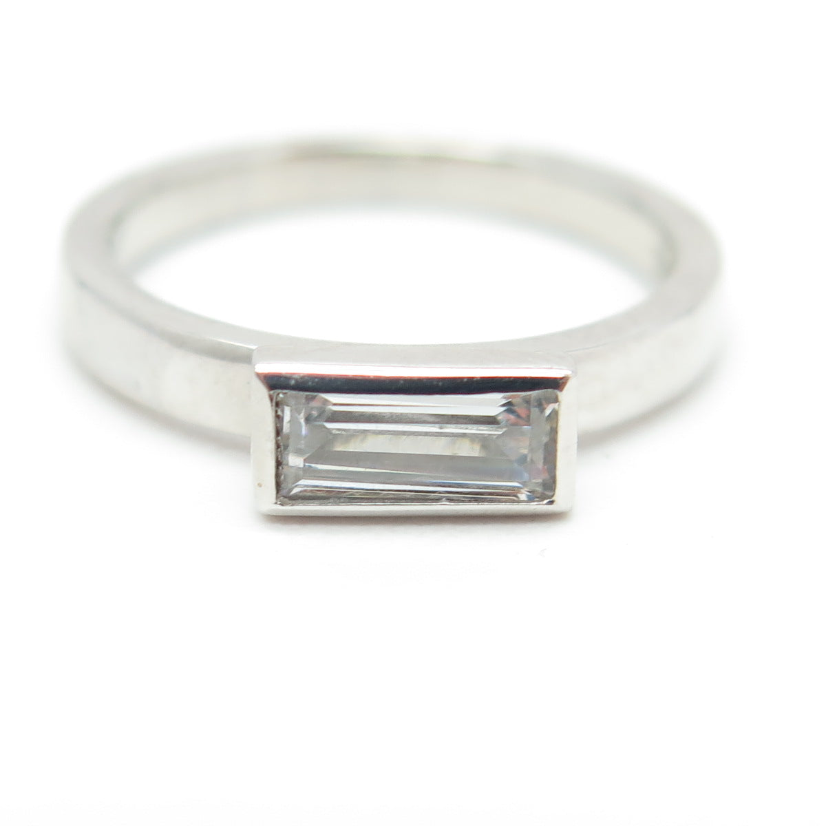 925 Sterling Silver Emerald-Cut Shaped C Z Ring Size 4.75