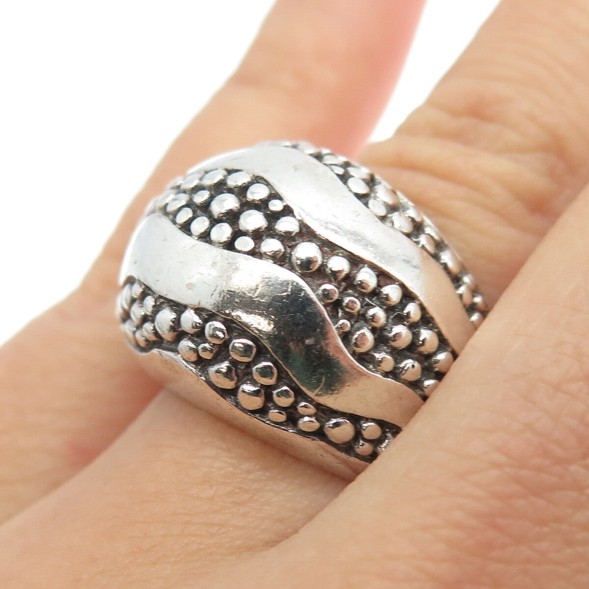 925 Sterling Silver Vintage Wavy Dome Granulated Ring Size 6.75