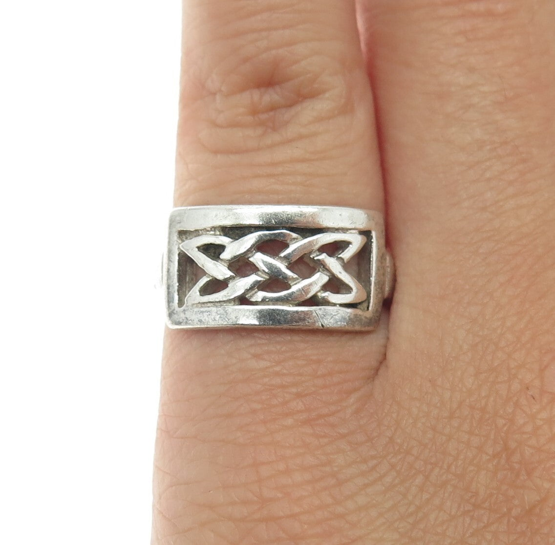 925 Sterling Silver Vintage Celtic Knot Ring Size 5.25