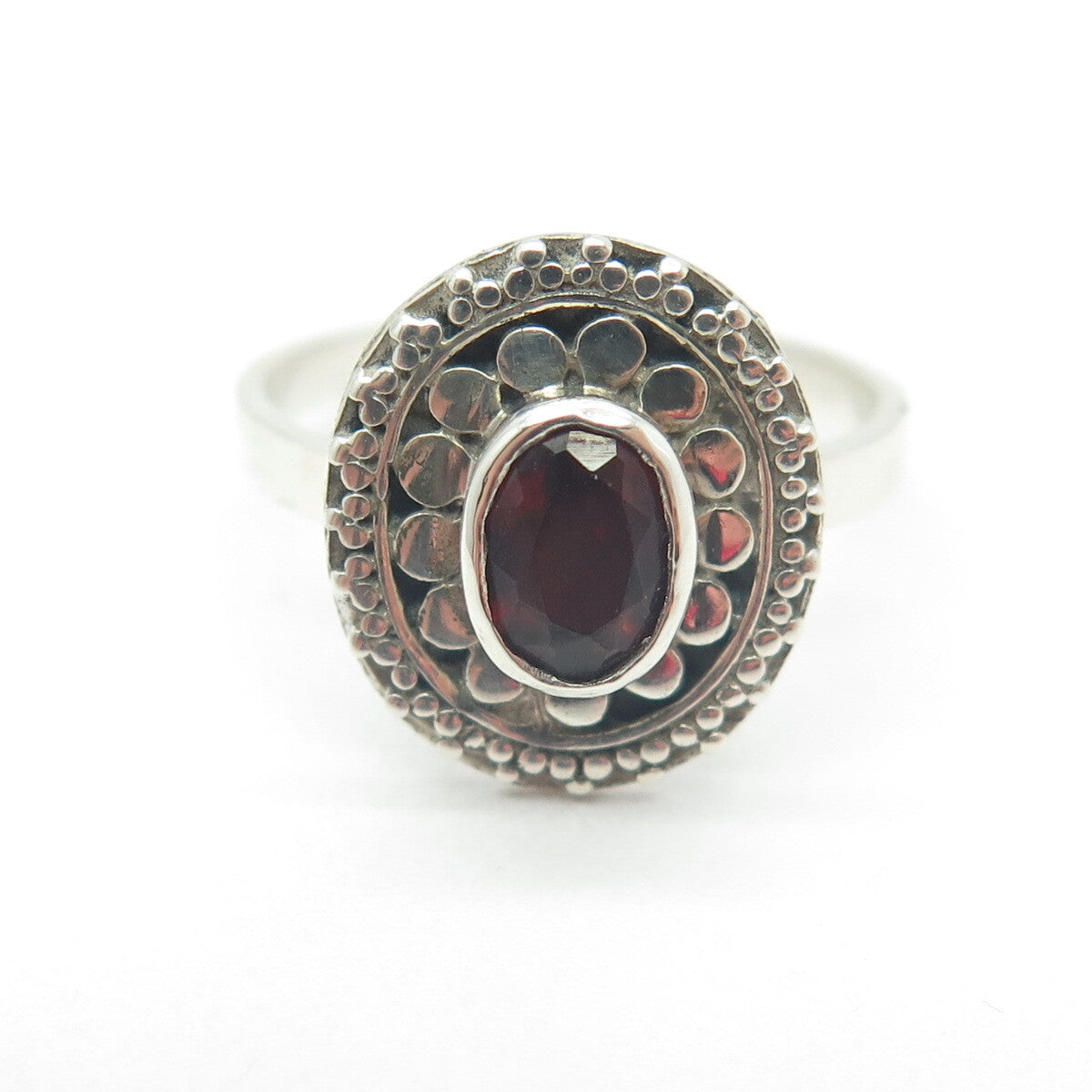 925 Sterling Silver Vintage Real Oval-Cut Red Garnet Dotted Ring Size 7.75