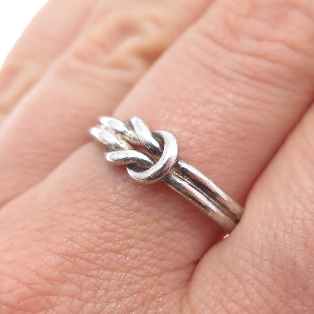 925 Sterling Silver Vintage Love Mariner Knot Oxidized Ring Size 7.5