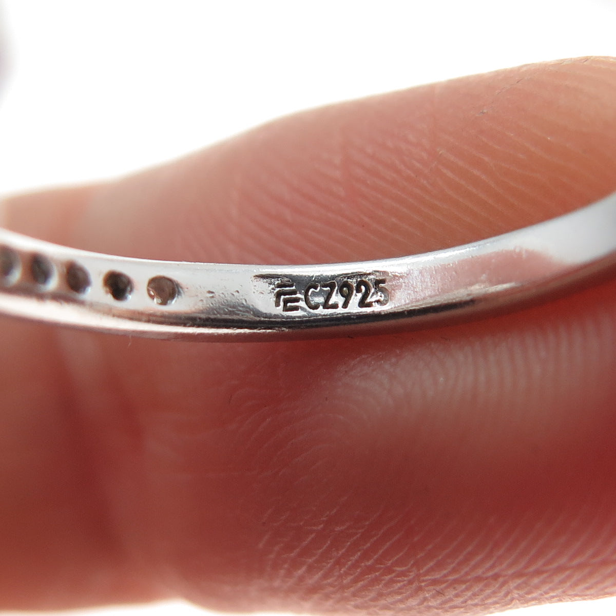 925 Sterling Silver Round-Cut C Z Engagement Ring Size 5.25