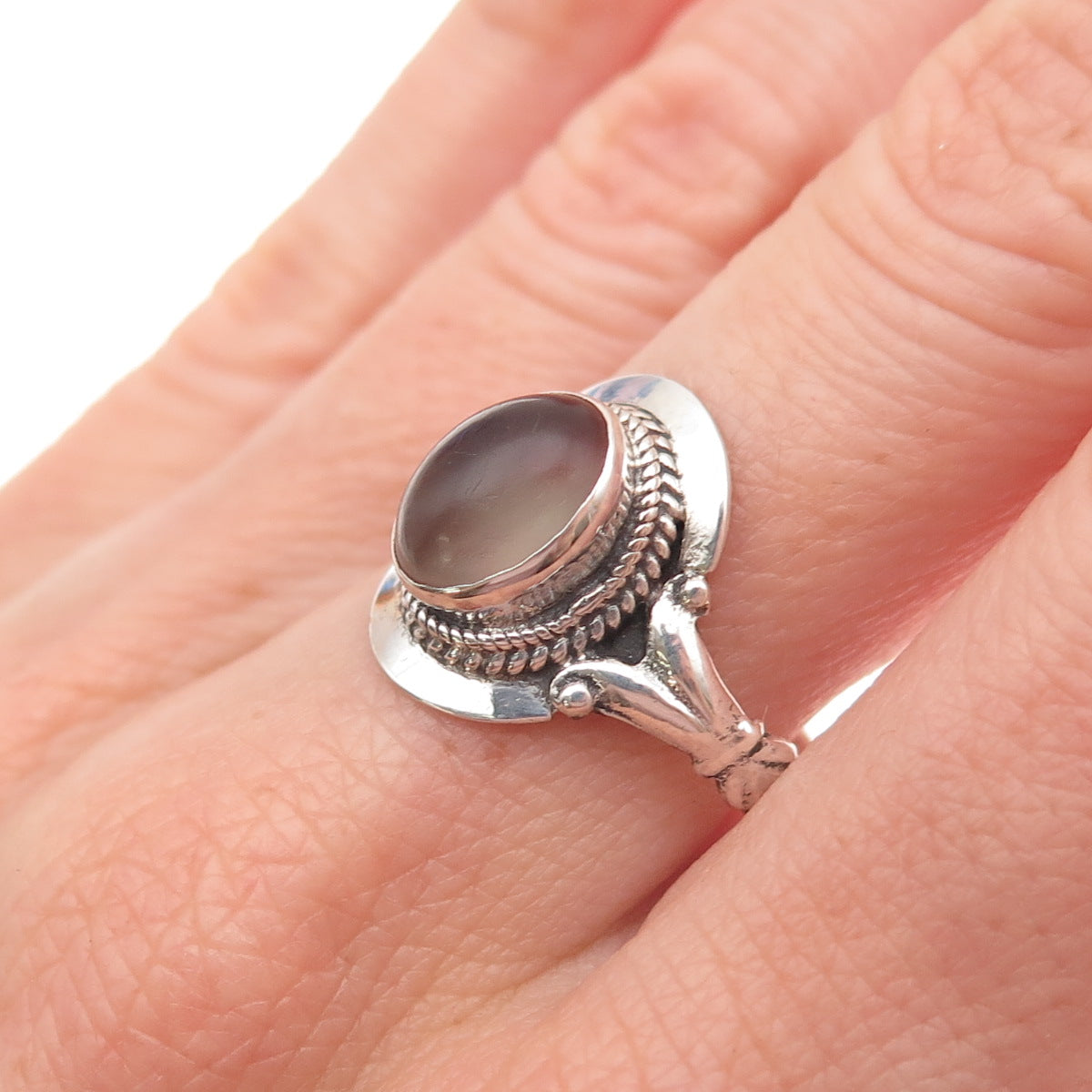 925 Sterling Silver Vintage Real Moonstone Modernist Oxidized Ring Size 9