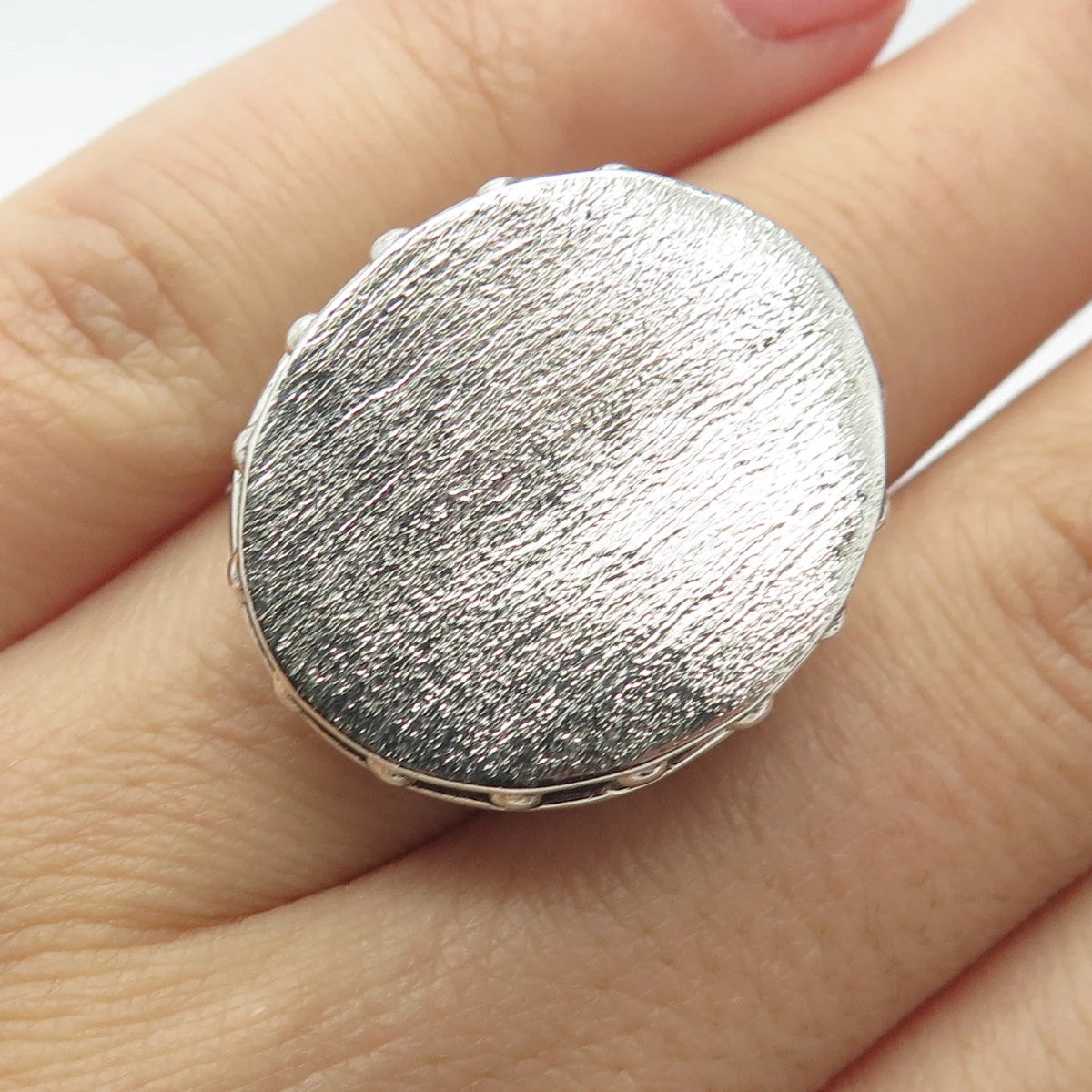 925 Sterling Silver Vintage Italy Satin Finish Oval Signet Ring Size 6