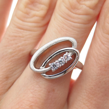 925 Sterling Silver Round-Cut C Z Interlocked Oval Circle Ring Size 7.5