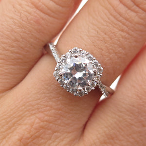925 Sterling Silver Round-Cut C Z Engagement Ring Size 7