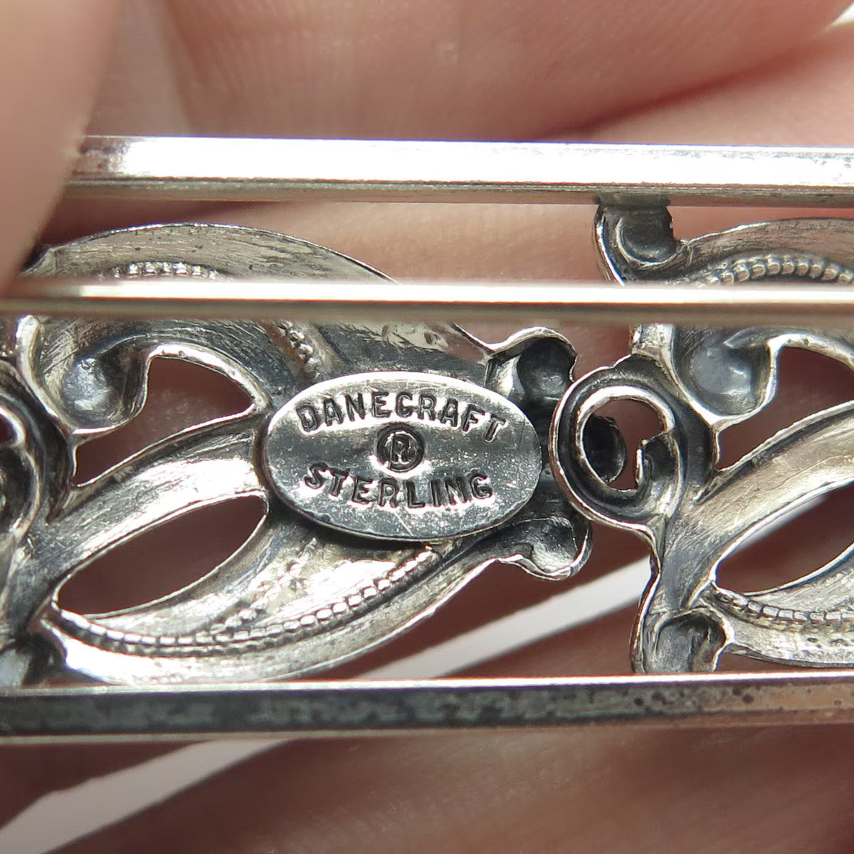 DANECRAFT 925 Sterling Silver Antique Art Deco Jug Row Swirl Pin Brooch