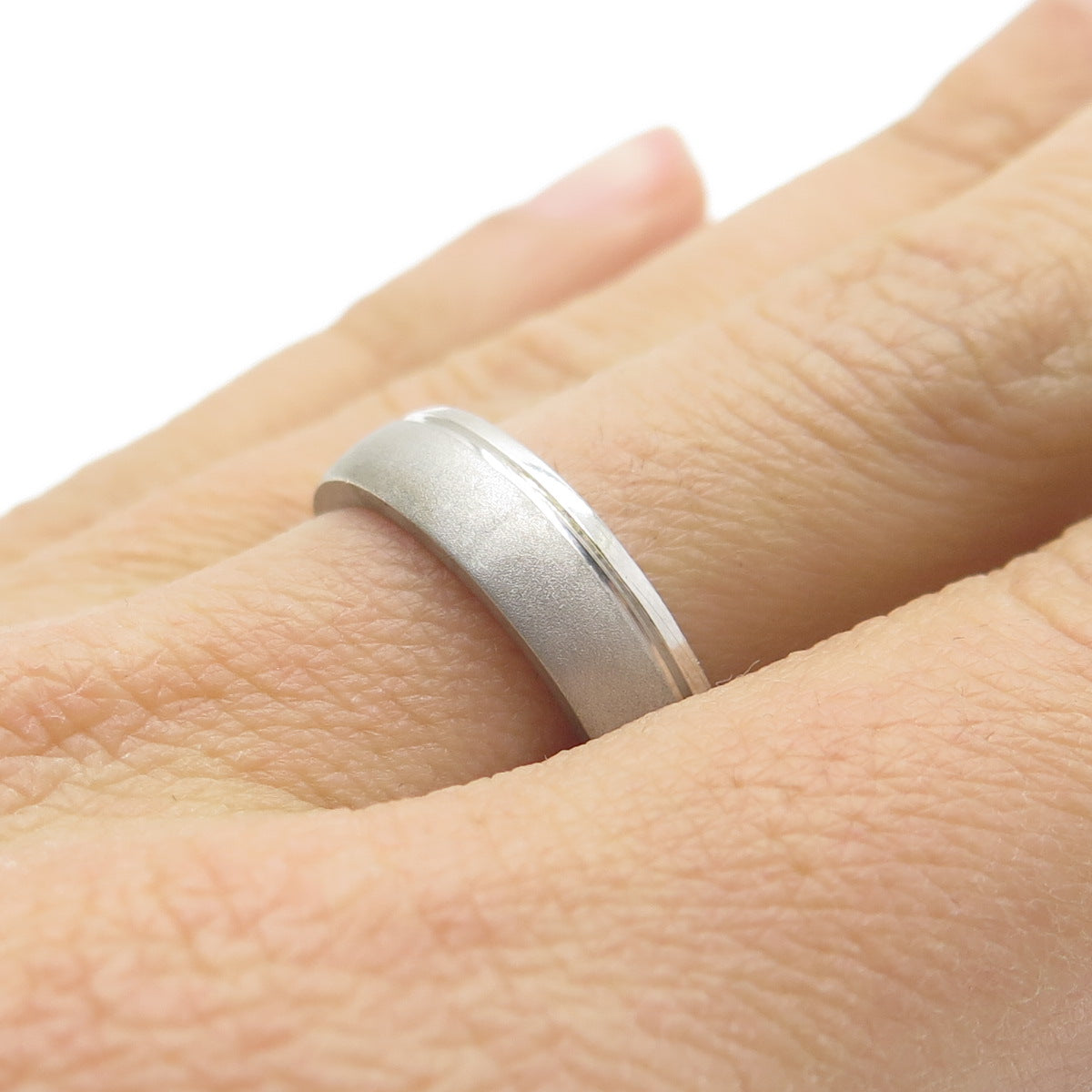 925 Sterling Silver Modernist Band Ring Size 8