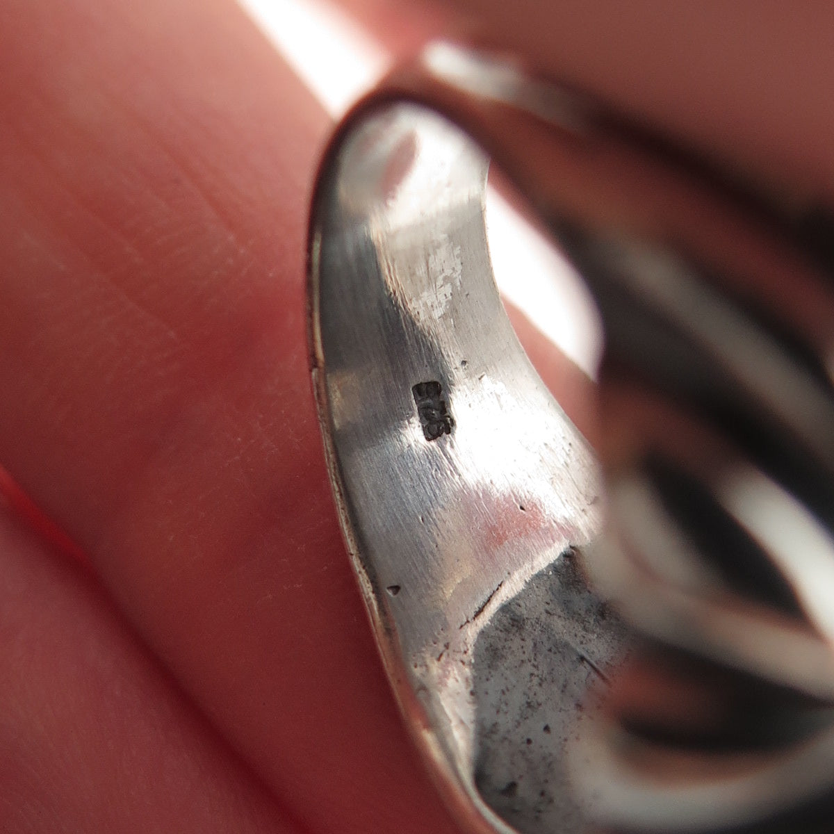 925 Sterling Silver Vintage Pear-Cut C Z Modernist Oxidized Ring Size 6.5