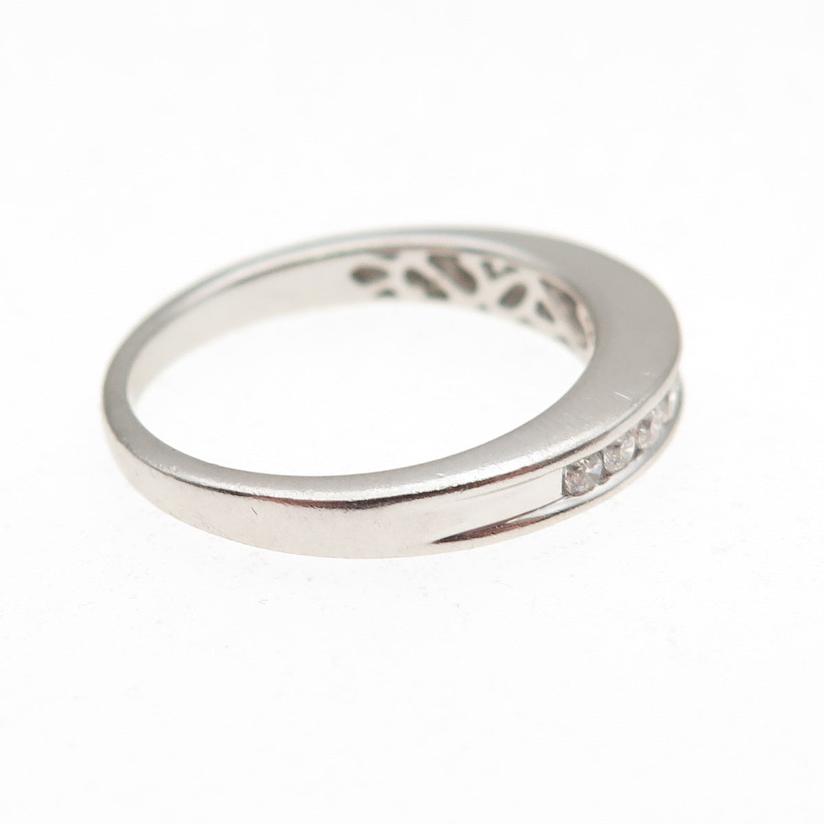925 Sterling Silver Round-Cut C Z Half Eternity Band Ring Size 7.25