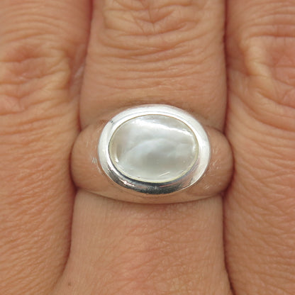 925 Sterling Silver Vintage Real Mother-of-Pearl Signet Ring Size 7.75